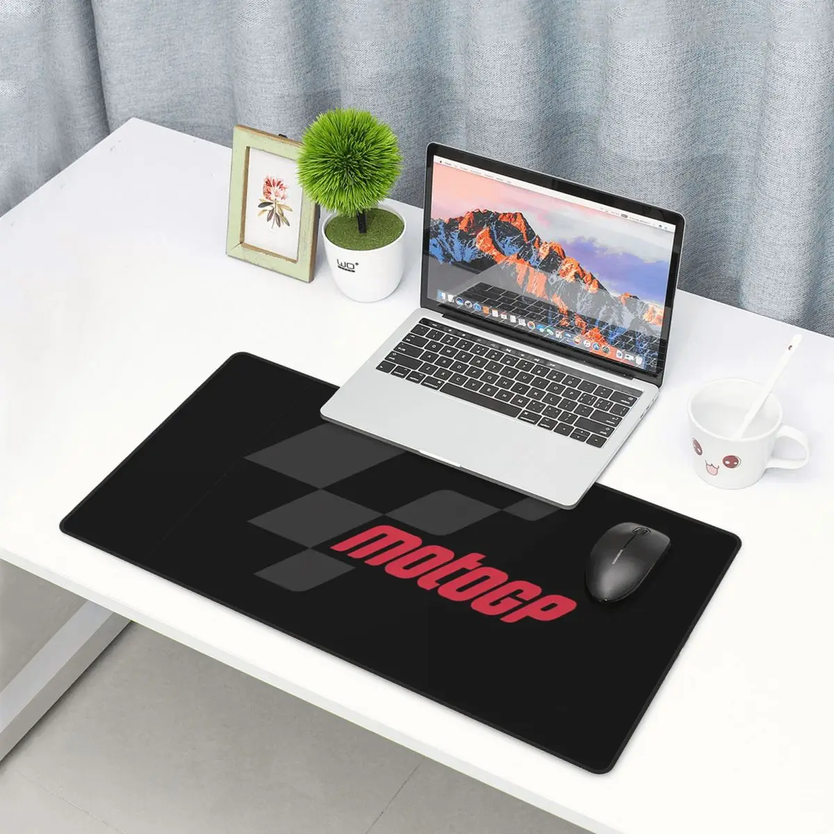 Essential Gaming Accessories - Alas Mouse Besar Logo Moto GP